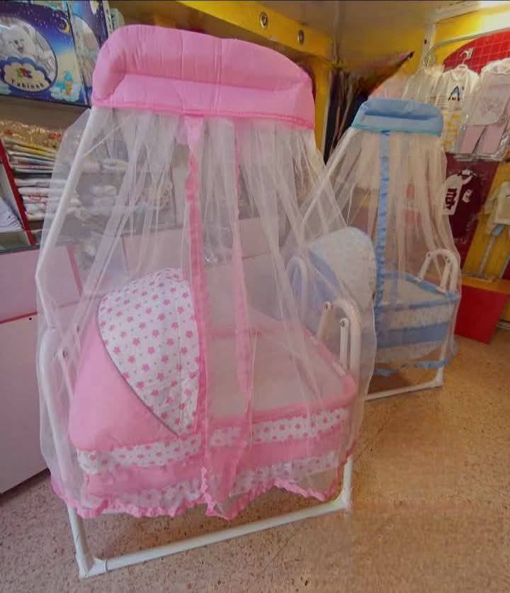 Baby Rocking Bassinet